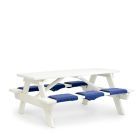 PickNick bank wit, met blauwe kussens